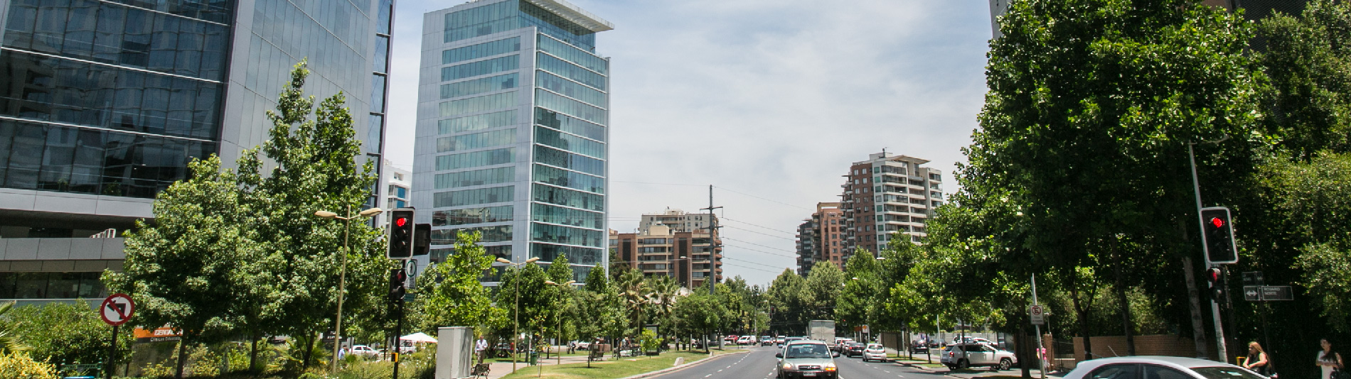 Las Condes - Metro Escuela Militar - Santiago